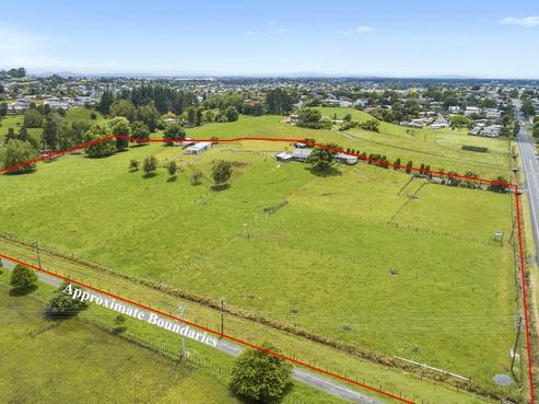 258 Tuhikaramea Road, Temple View