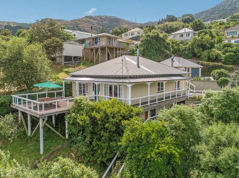13 Ripon Street, Lyttelton