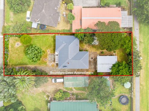83 Taikata Road, Te Atatu Peninsula