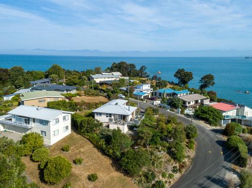 17 Anarewa Crescent, Kaiteriteri