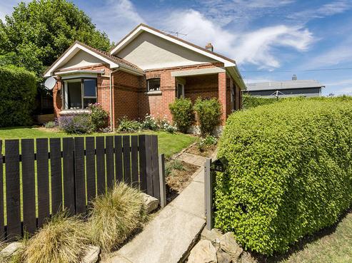 42 Pitcairn Street, Belleknowes