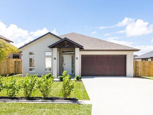 11 Paso Fino Crescent, Karaka