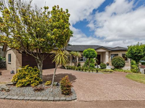 10 Bushglen Court, Browns Bay