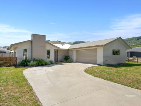 7 Rogers Place, Kinloch