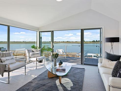 1/79 Beachville Road, Redcliffs