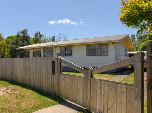 9 Luke Place, Fairy Springs