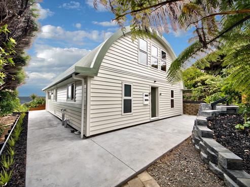 92 Piha Road, Piha