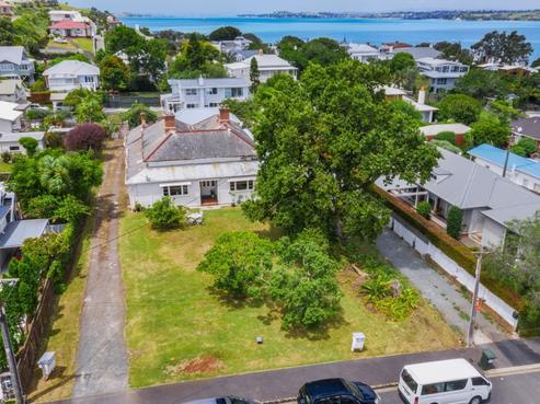 18 Buchanan Street, Devonport
