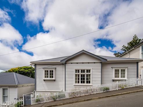 51 Aurora Terrace, Kelburn
