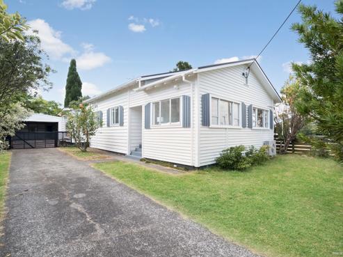 104 Eversleigh Road, Belmont