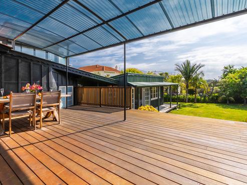 8 Winsomere Crescent, Westmere