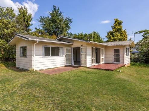 6 Candu Lane, Kinloch