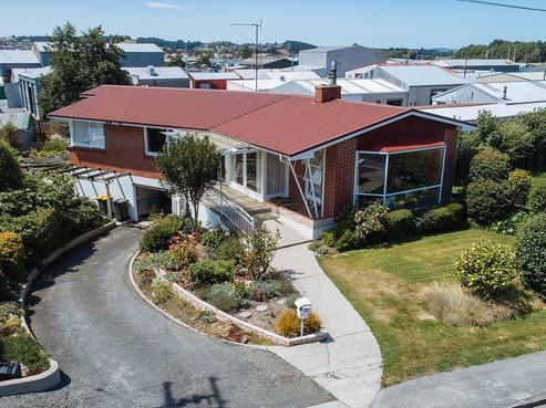 16 Ryrie Street, Balclutha