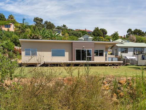 36 Beach Road, Onerahi