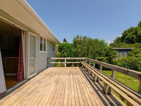 21 Mount View Drive, Mangakakahi