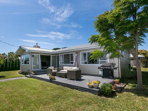 2 Exeter Crescent, Pirimai