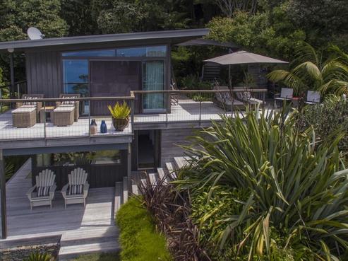 40 Tutaritari Road, Hahei