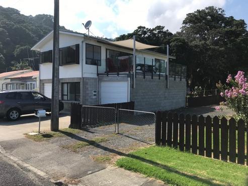 11 Aputa Avenue, Te Puru