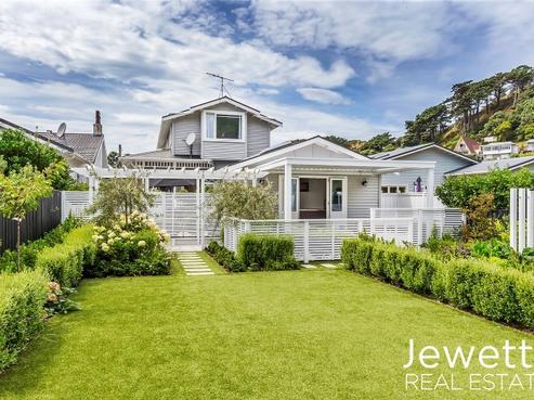 62 Hector Street, Seatoun