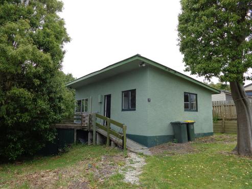 17 Rata Street, Kaka Point