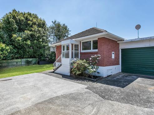 2/666 Pakuranga Road, Howick