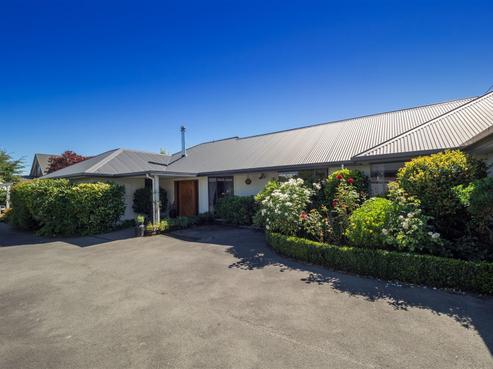 3 Falcon Drive, Allenton