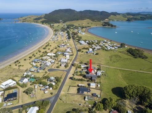 744 Whangaruru North Road, Oakura Coast