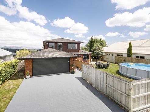 52 Pacific Drive, Fitzherbert