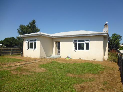 500 Lumsden Road, Akina