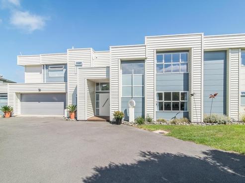 9 Kotuku Drive, Paraparaumu Beach