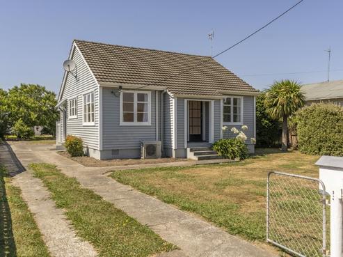 26 Broadway Street, Martinborough