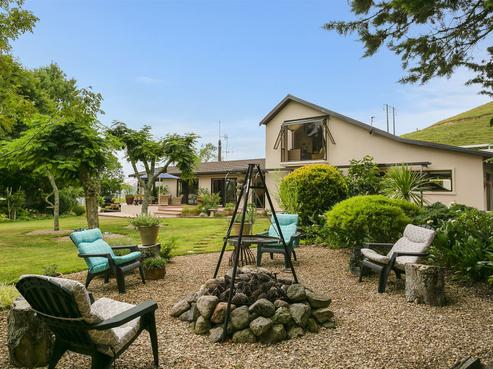 412 Ngatira Road, Lichfield