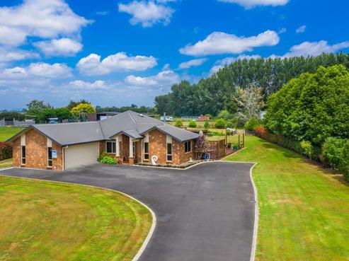 92 Middle Road, Rukuhia