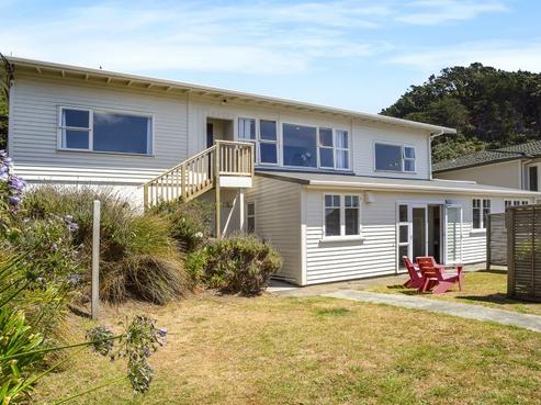 20 Pinnacle Street, Seatoun