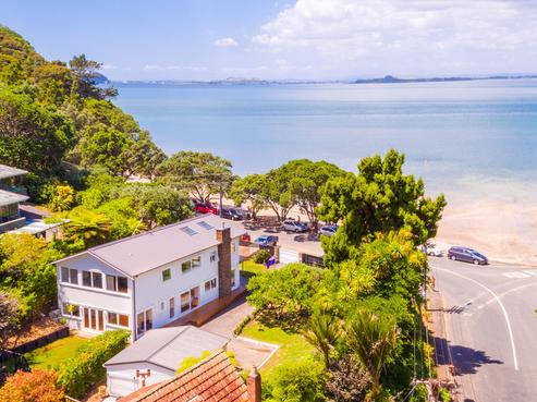 91 Otitori Bay Road, Titirangi