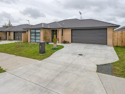 8 Matawai Puna Drive, Pukekohe