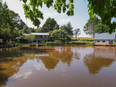 57 Koromatua Road, Ngahinapouri