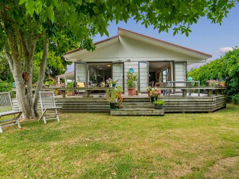 11 South Highway, Whitianga