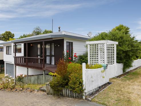 12 Puriri Street, Hilltop