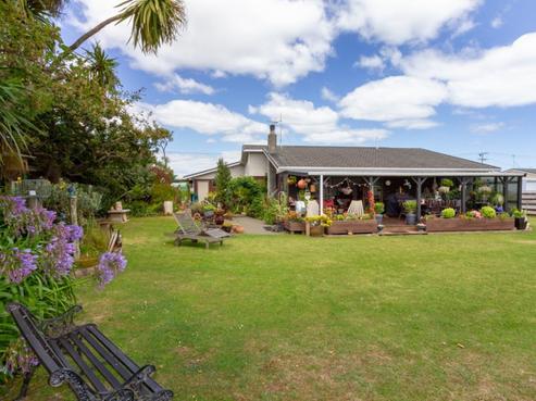 1 Dewe Terrace, Foxton Beach