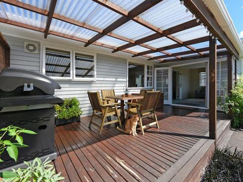 14 Roband Crescent, Brown Owl