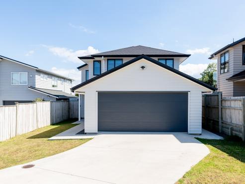 19 Maylee Crescent, Gulf Harbour