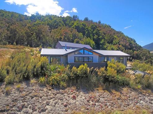 12 Glacial Terrace, St Arnaud