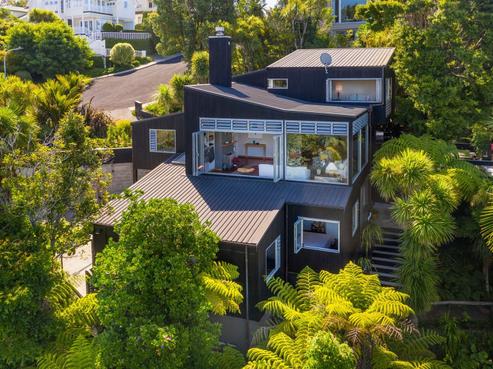9 Peregrine Place, Birkenhead