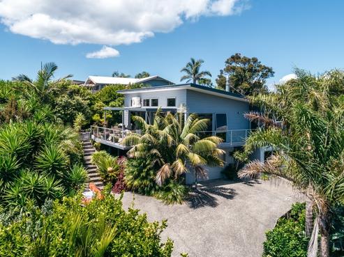 54 Hekerua Road, Oneroa