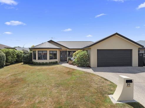 20 Saxon Woods Drive, Rototuna North