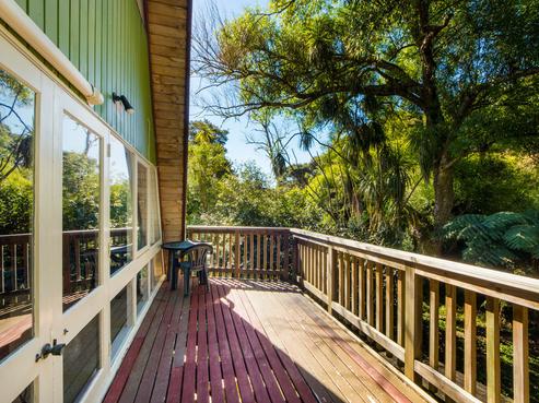 2/44 Castleton Street, Birkdale