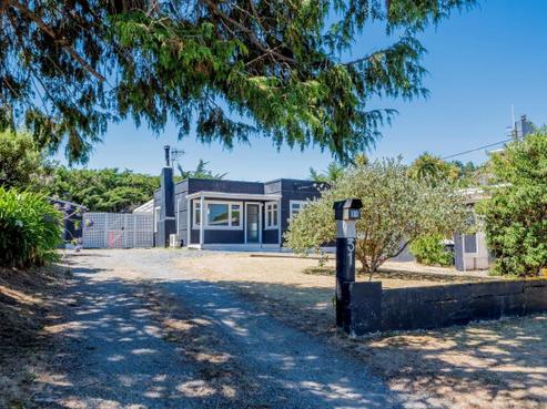 31 Hemara Street, Waikanae Beach