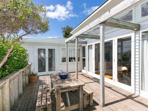 1/23 Rodrigo Road, Kilbirnie