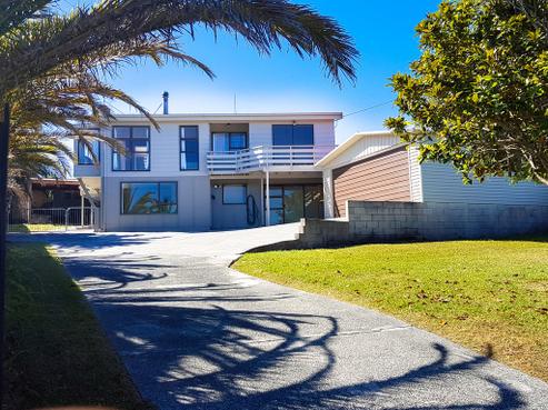 14 Brigitte View, Snells Beach